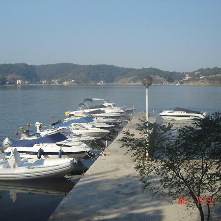 Apartamento House Subic Supetarska Draga Exterior foto